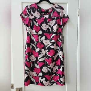 Vince Camuto Women's Size 2 Black and pink floral dress